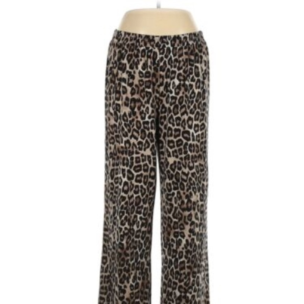 Context Exclusive Lord and Taylor Leopard wide leg pants